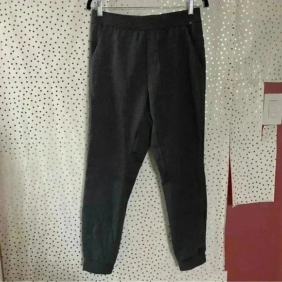 Lululemon Intent Jogger - Picture 1 of 9